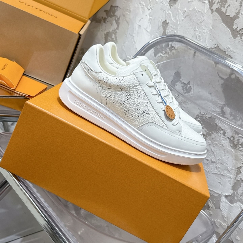 l0vis Vvtt0n trainer sneaker